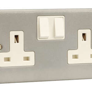 CLICK Scolmore CL036 Switched Socket Outlet